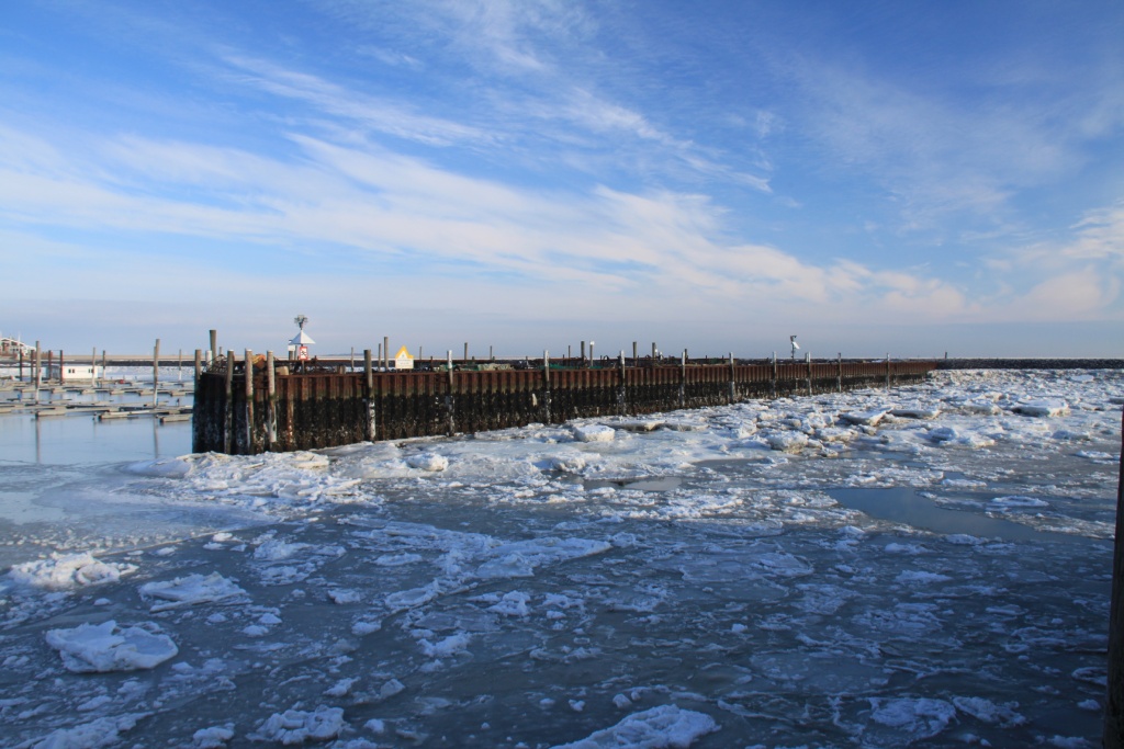 11.02.2012: Wyk, Hafen